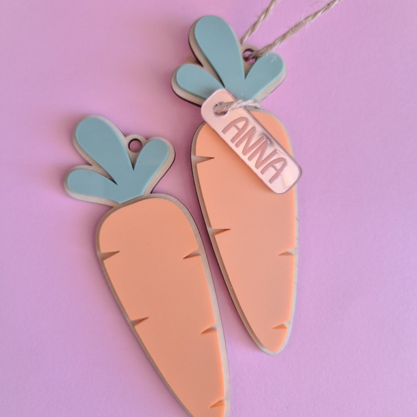 Layered Carrot Tag